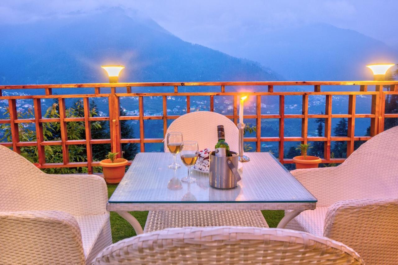 The Holiday Villa Resorts & Spa Manali  Bagian luar foto